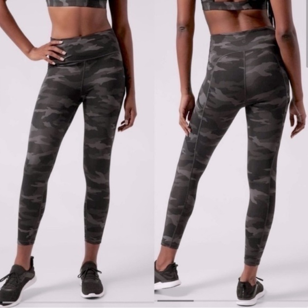 Athleta Ultimate Cami High Rise‎ 7/8 Tight Legging Size XS